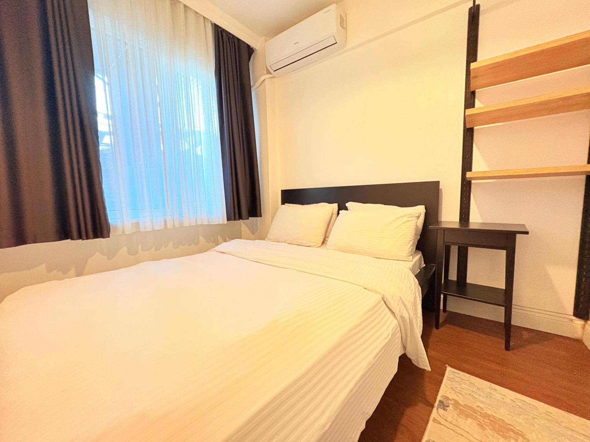 With 3br, Lift, Ac, Cihangir