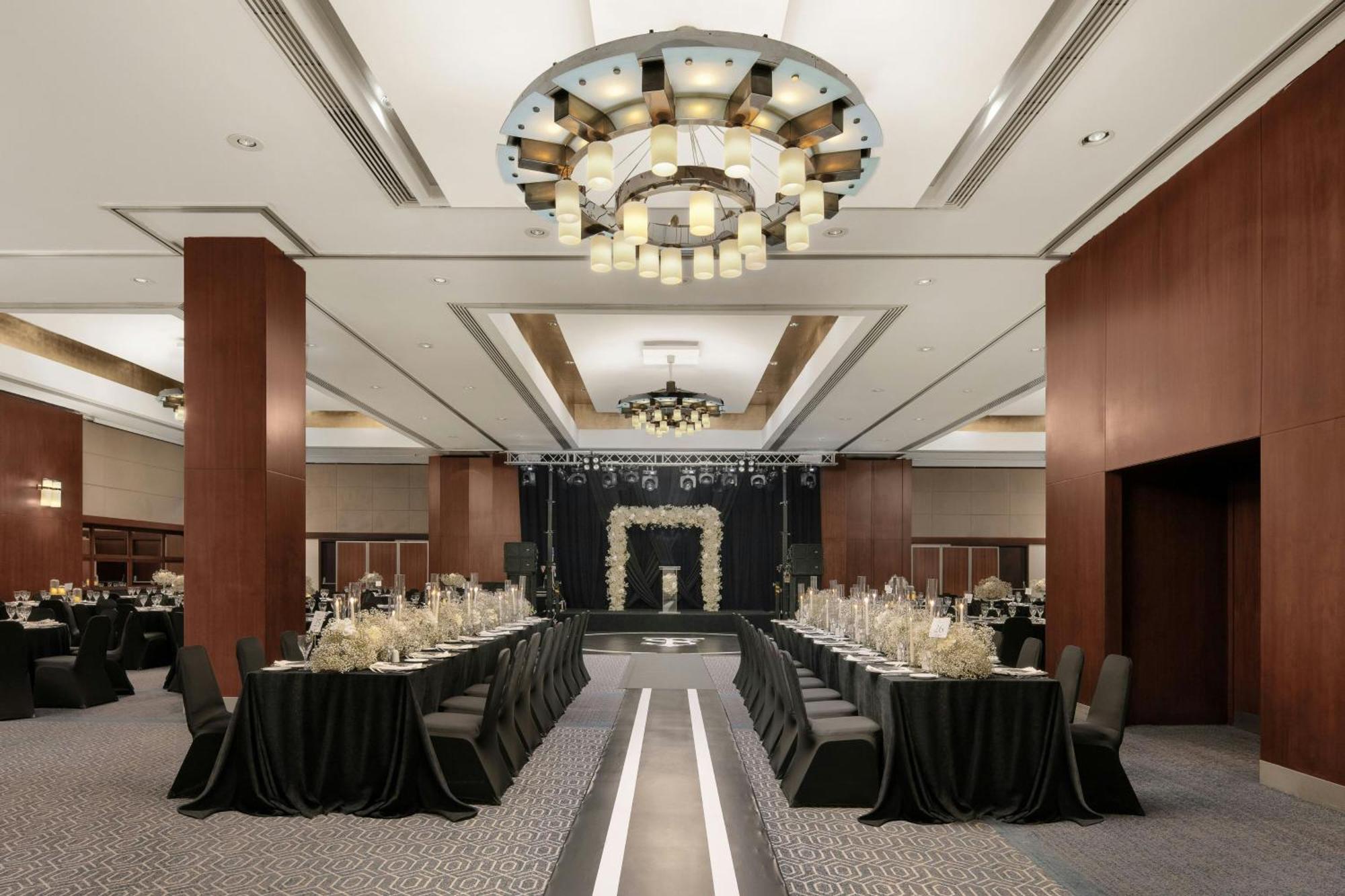 Sheraton Levent Hotel 5*