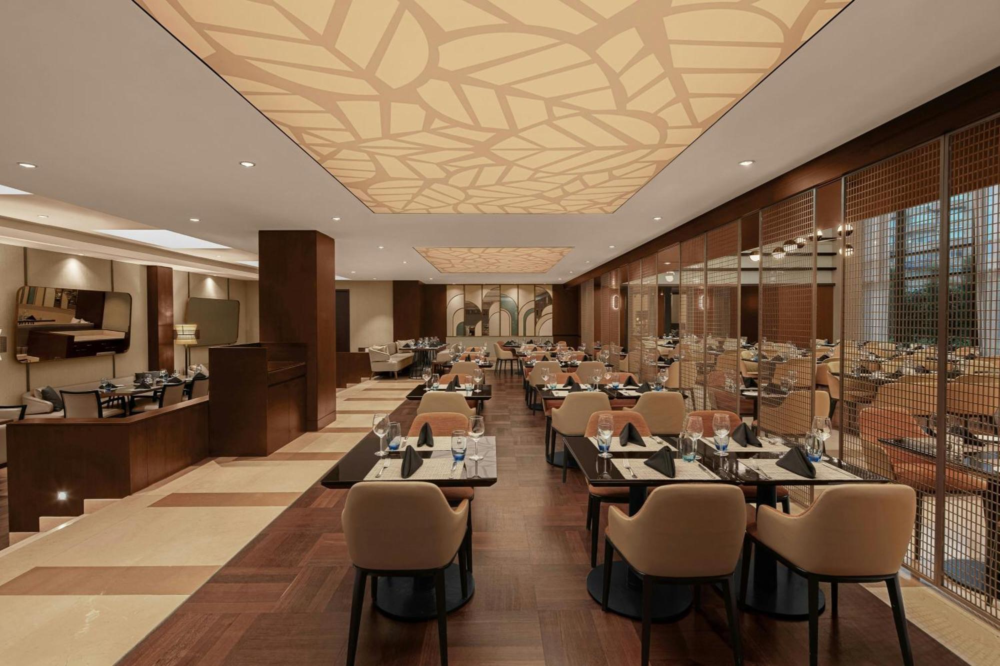 Hotel Sheraton Levent 5*
