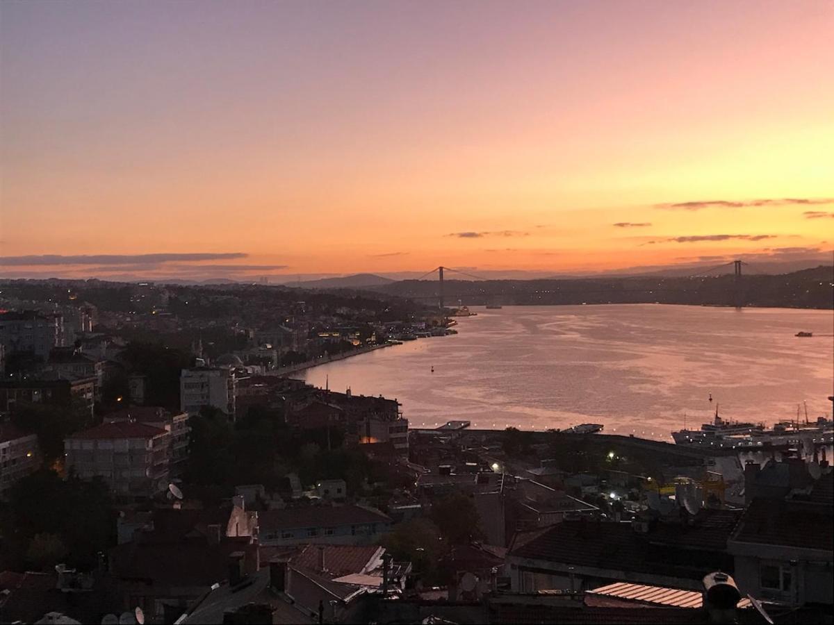 Apartment A Million Dollar View Of The Bosporus And Balcony