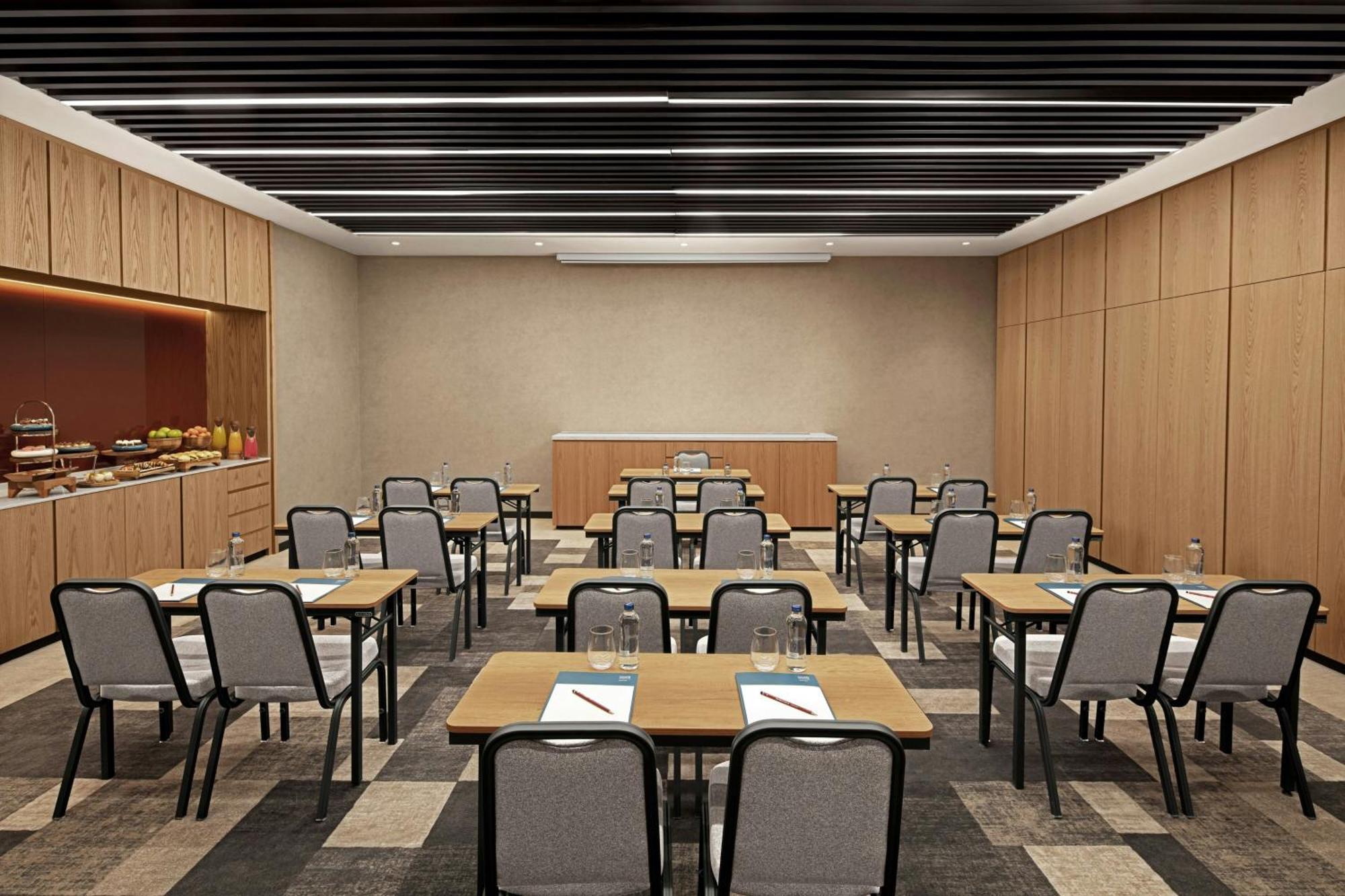 Four Points By Sheraton Pendik 4*