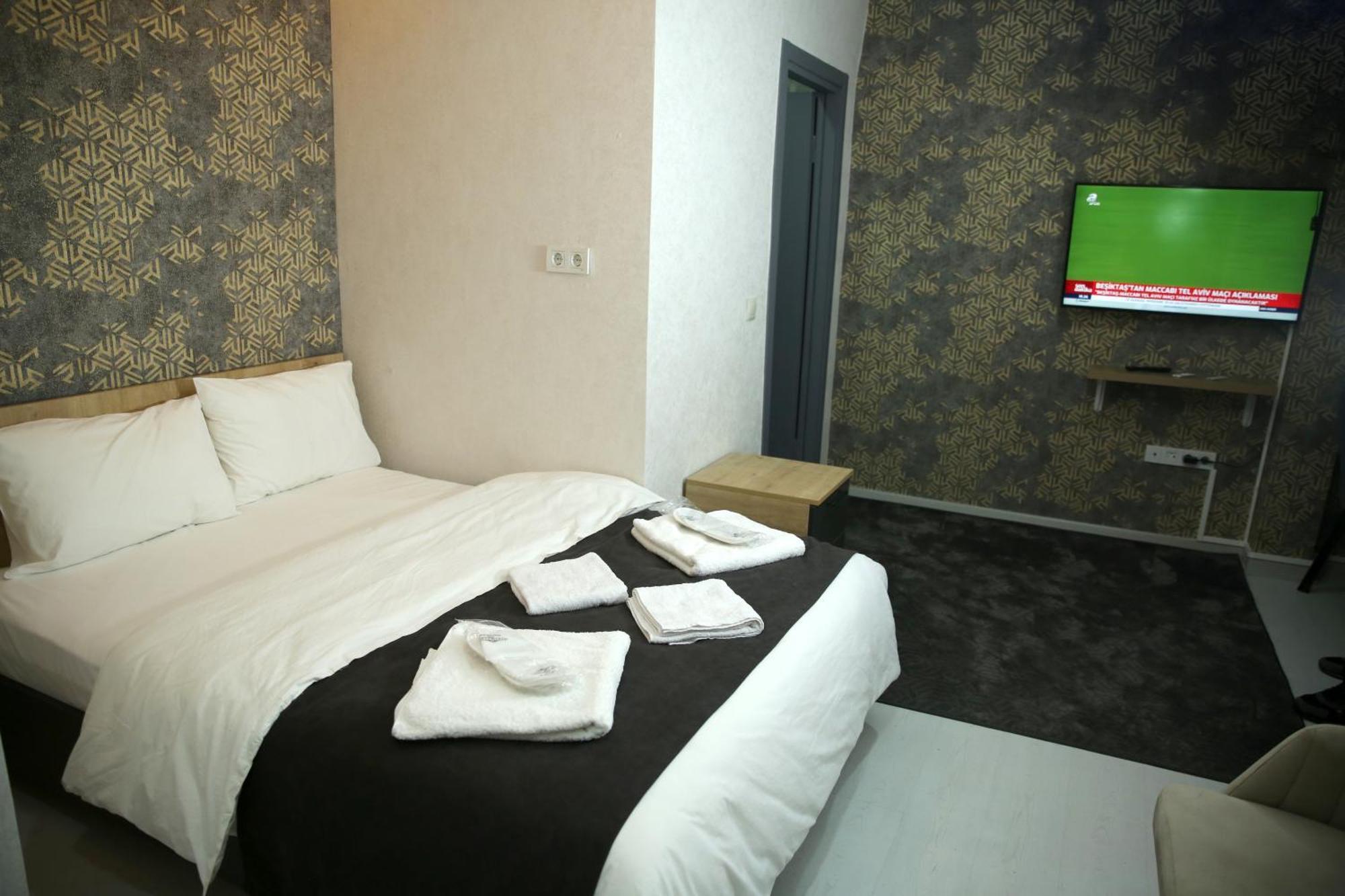 Minimalist Hotel