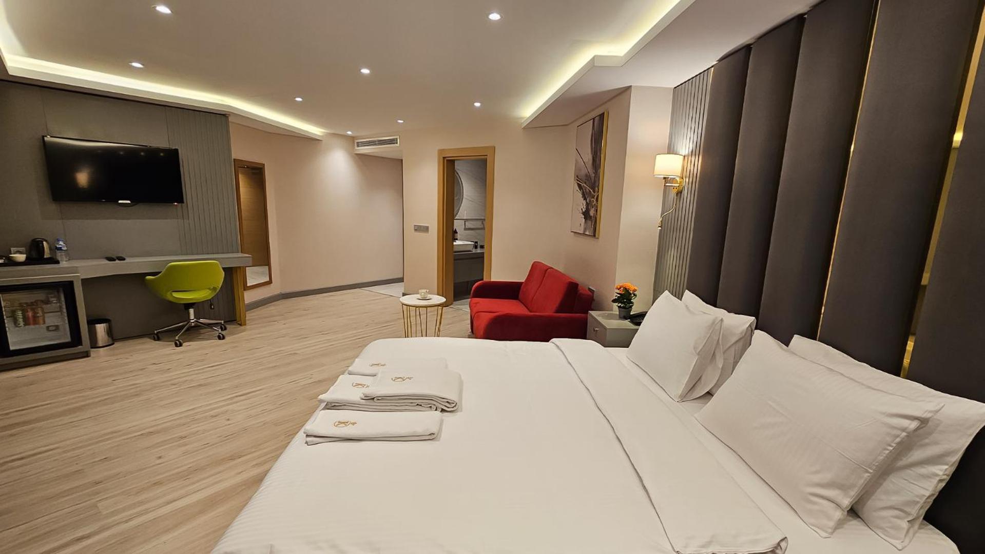 The Kuelsuemz Hotel 3*