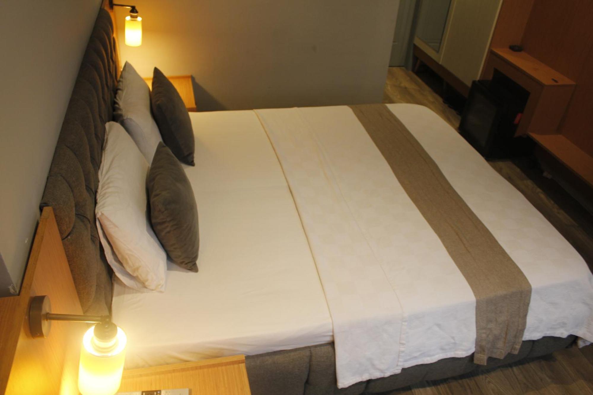 Ada Life Otel *