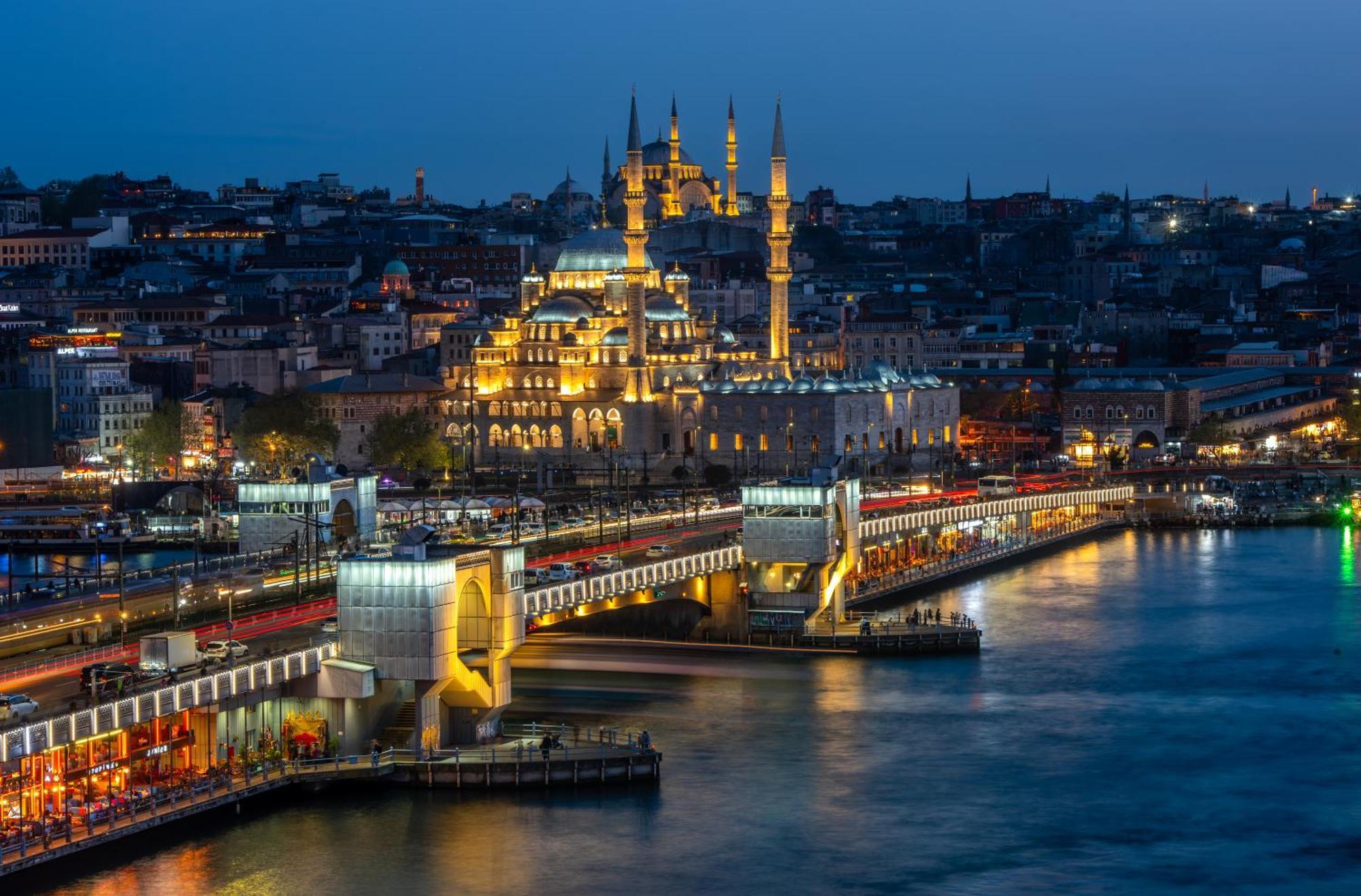 Momento Golden Horn Otel