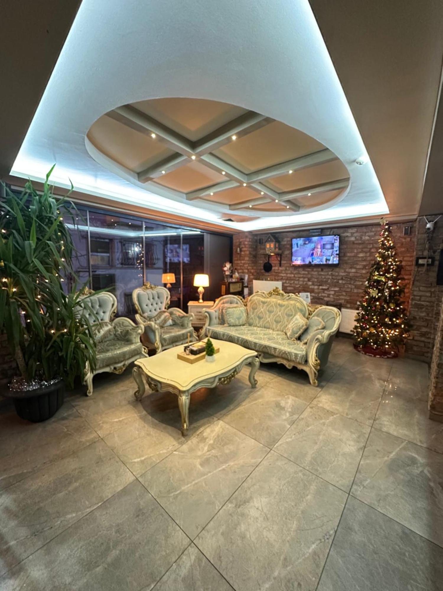 Sevil New Aparthotel *