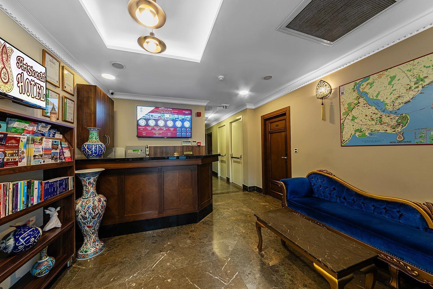 Aristocrat Hotel