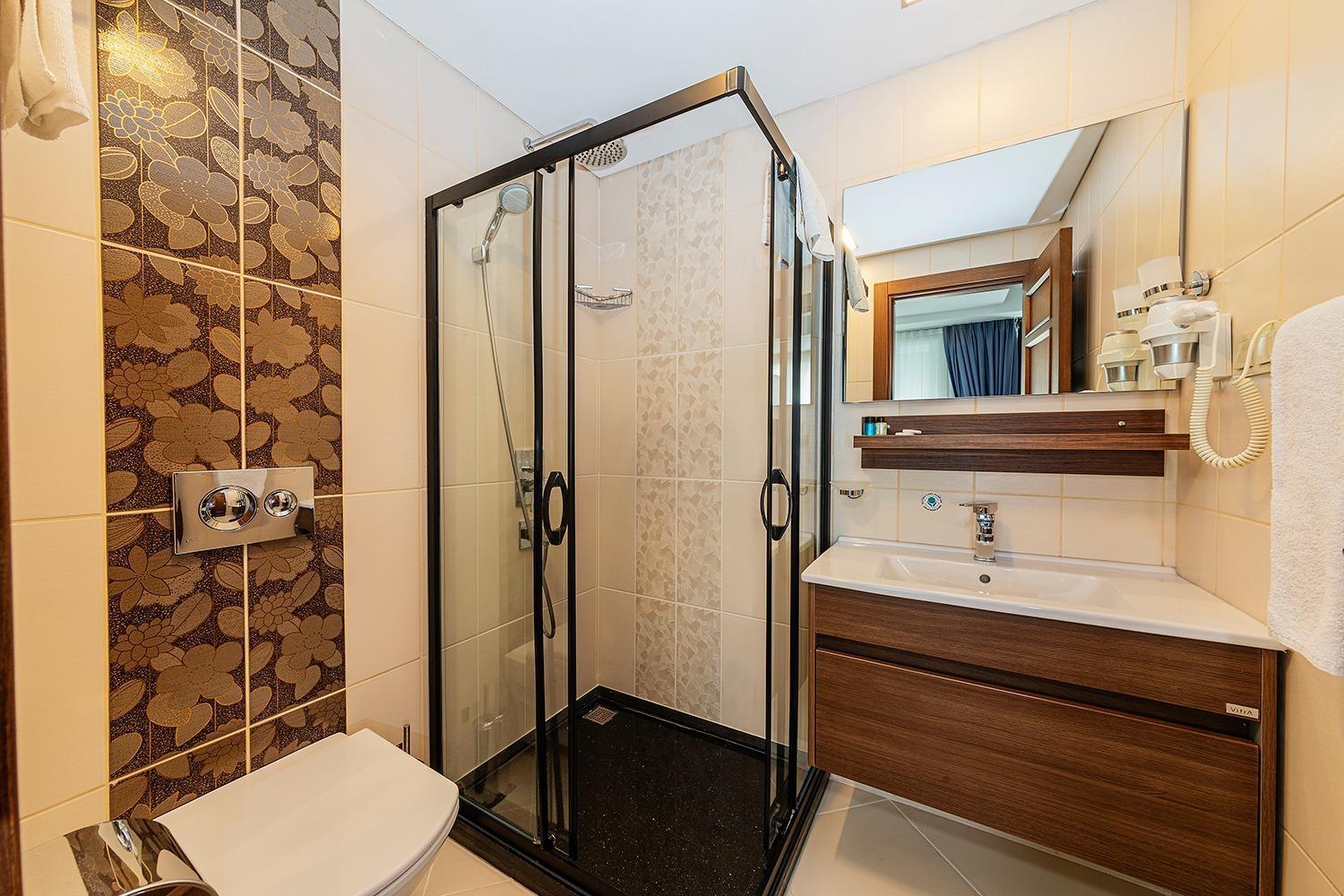 Aristocrat 3*