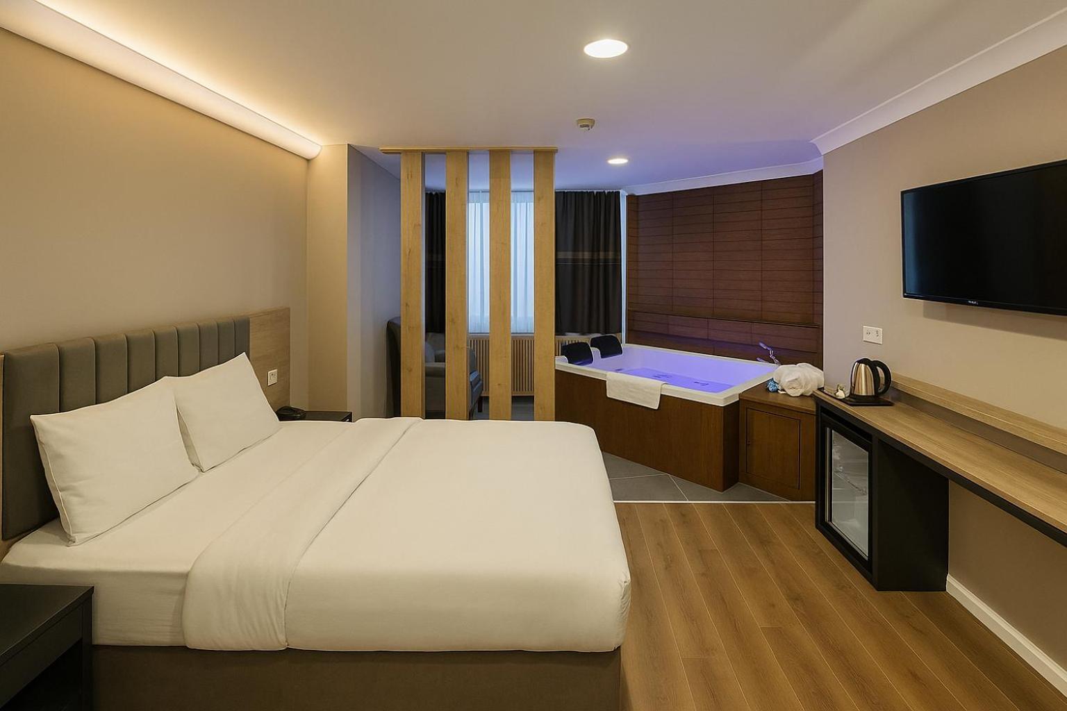 Ersa Hotel