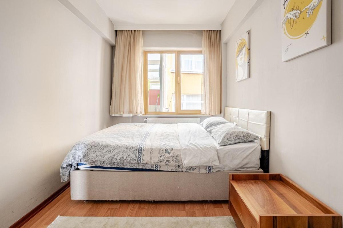 Apartment Renewed 2br Bosphorus View *