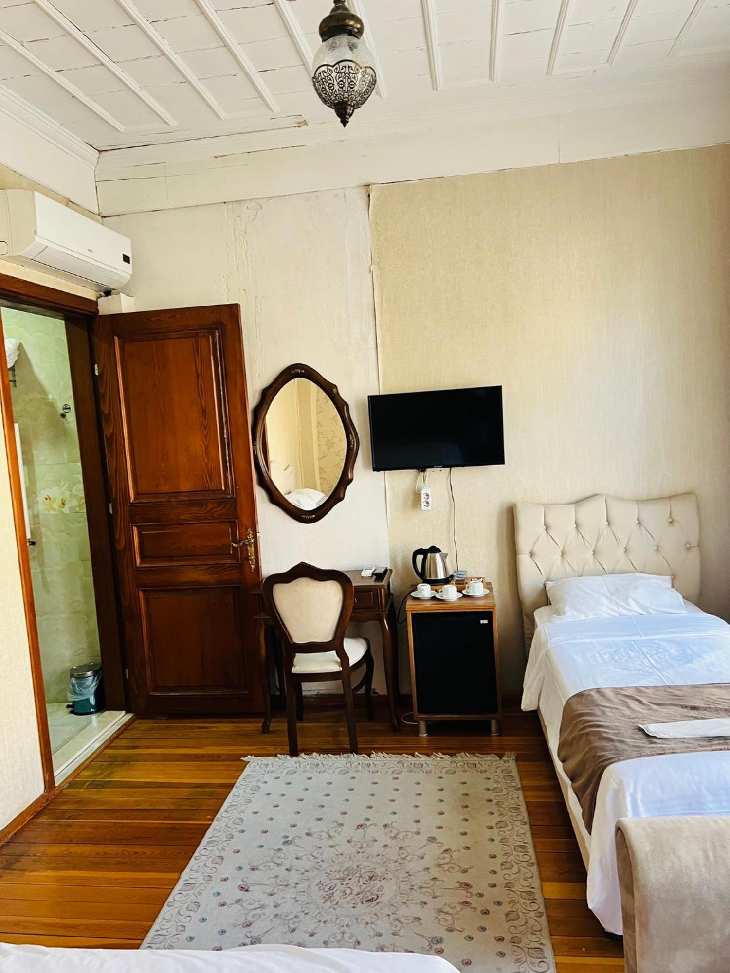 Amida&nurayhousehotel Hotel