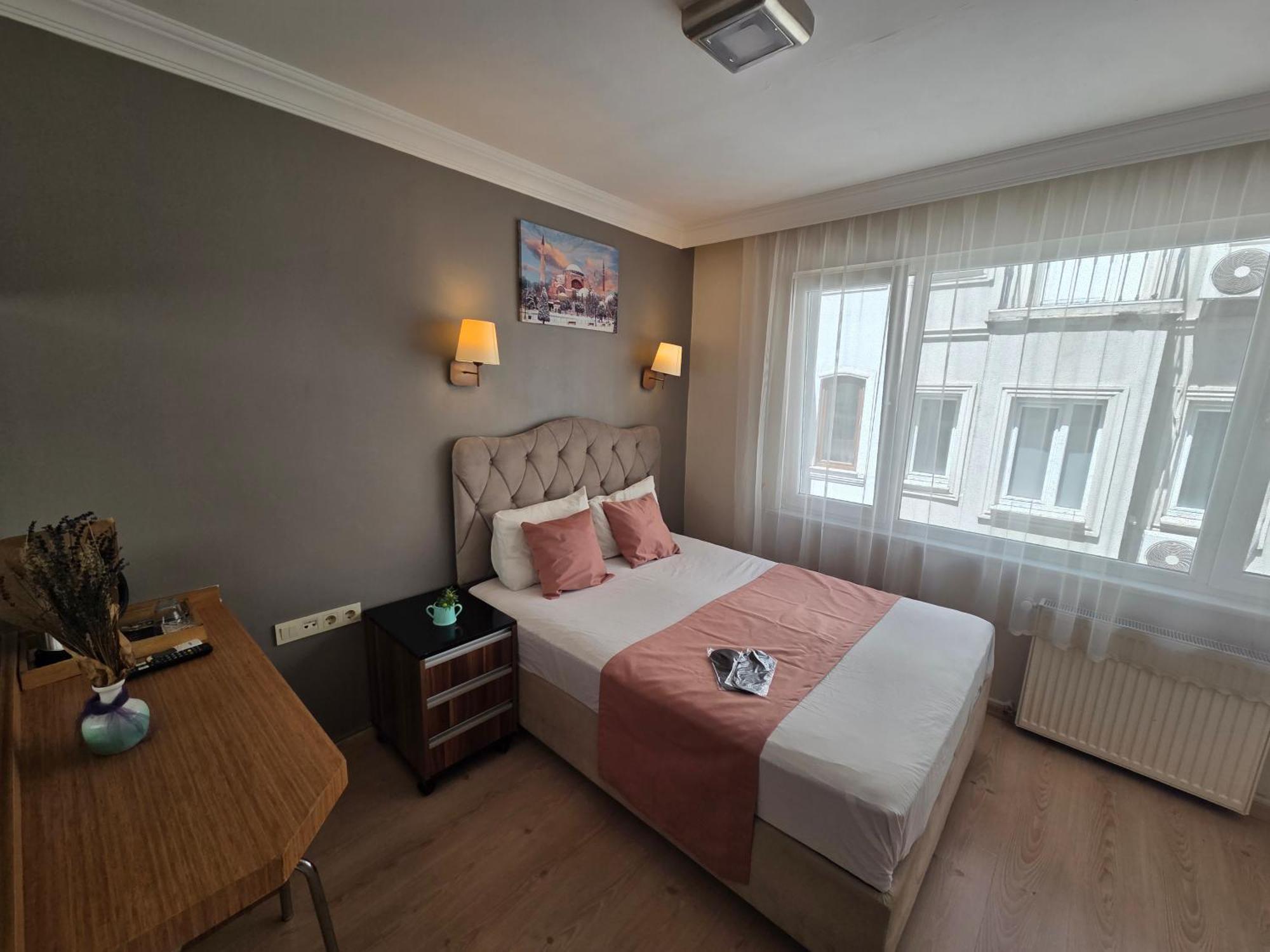 Taksim Life House
