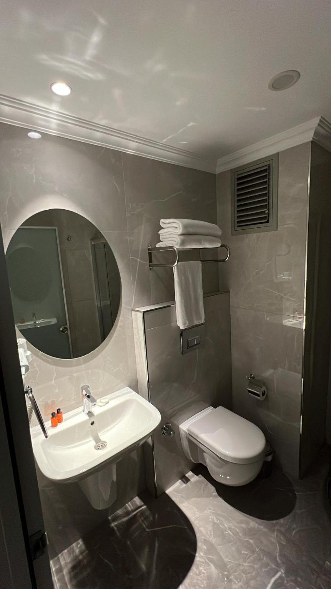 Espoir Hotel 3*