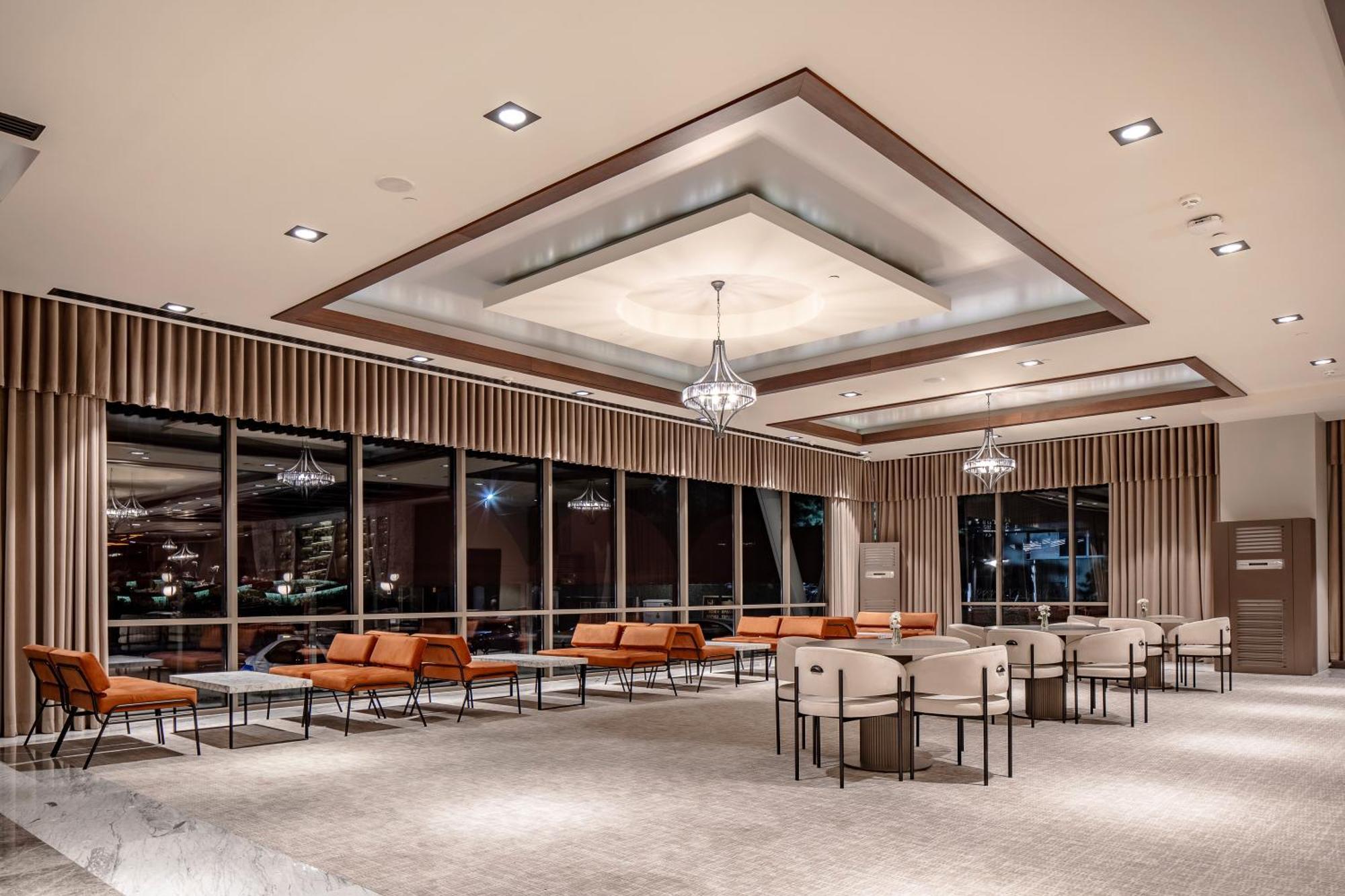 Grand Harilton Hotel