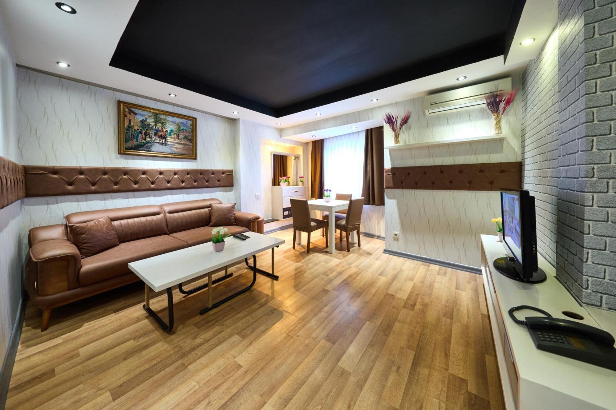 Hotel By Aydin *
