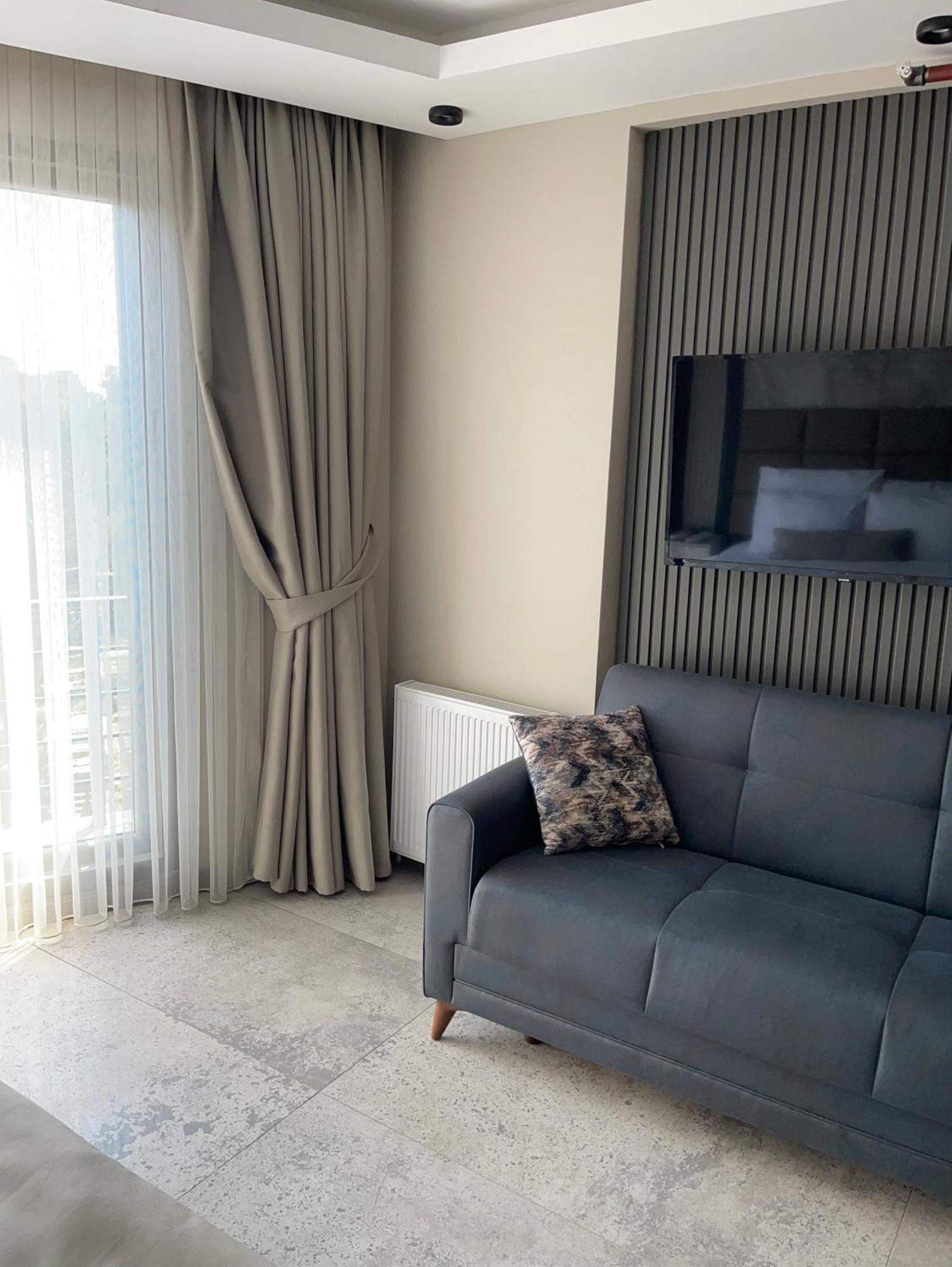 Aymira Aparthotel 3*