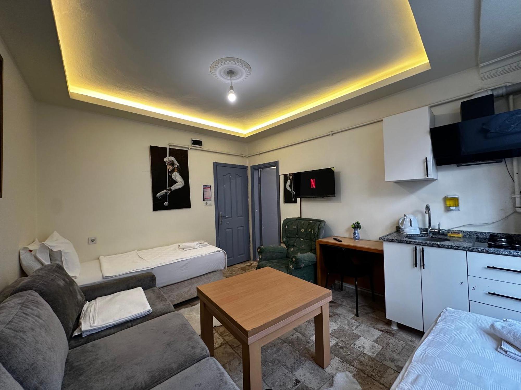 Prens Hotel 3*