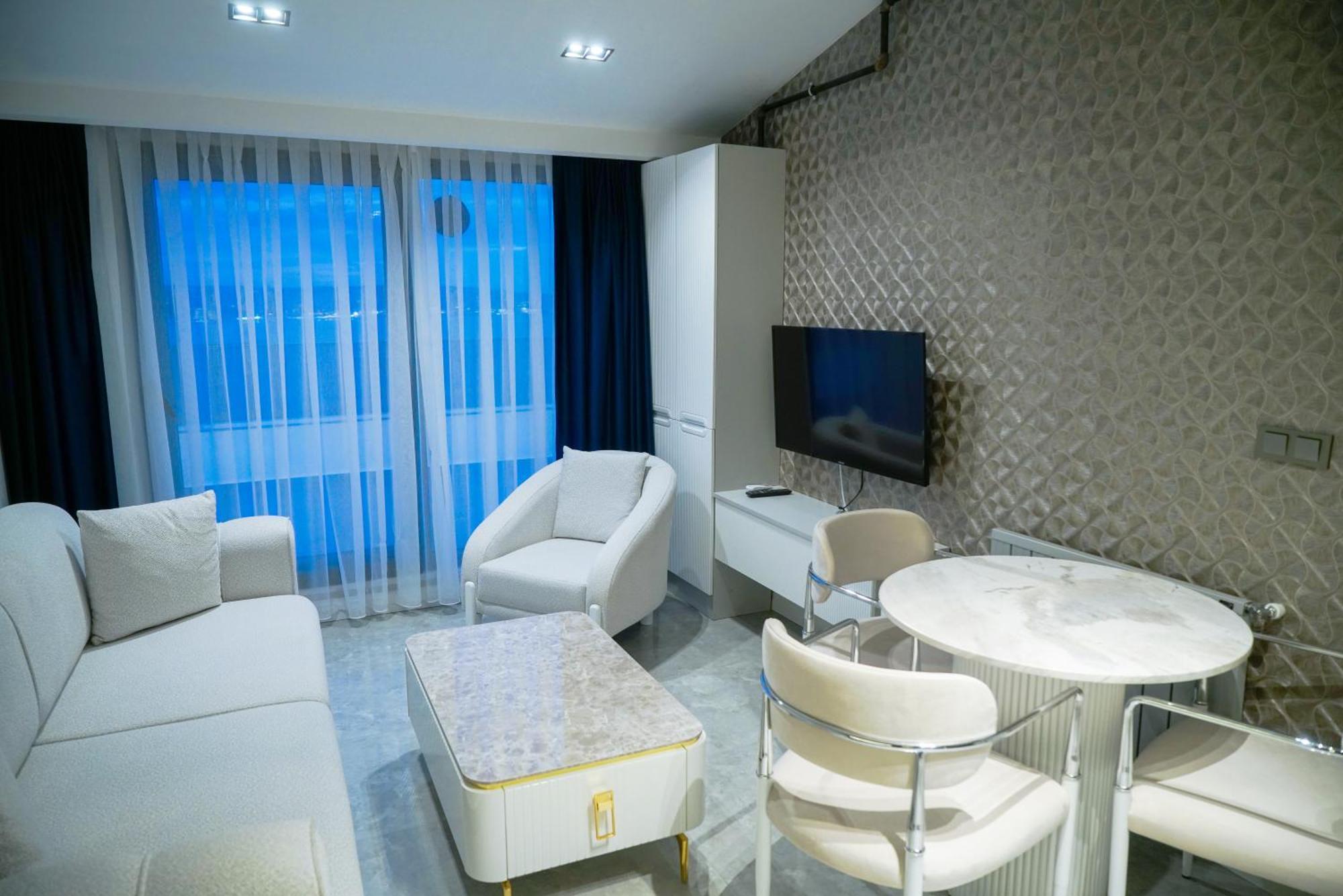 Elite World Homes Bosphorus *