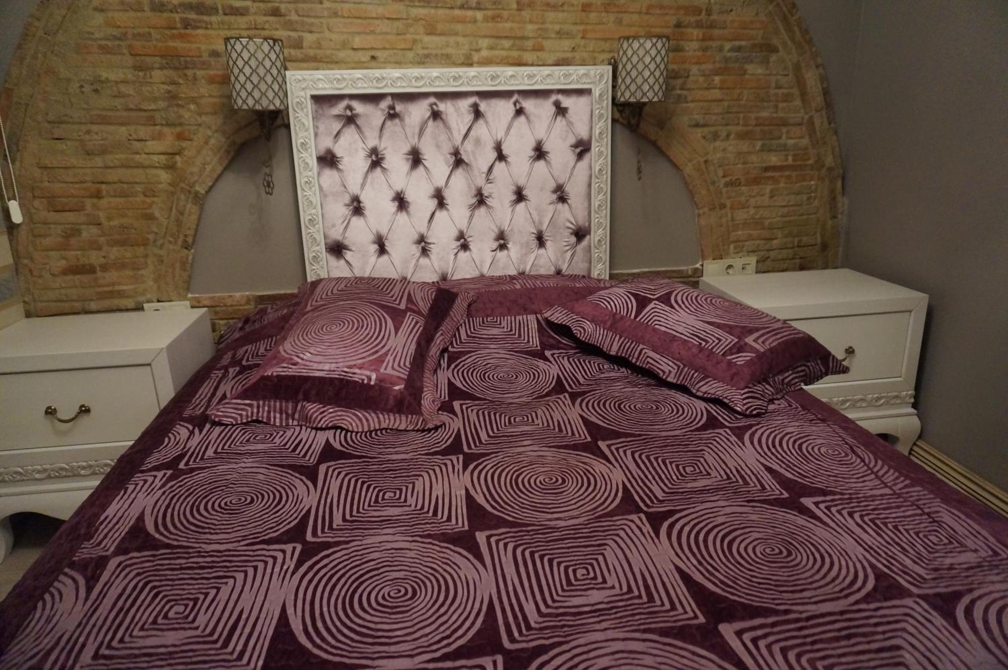 Kapselhotel Galatolia *
