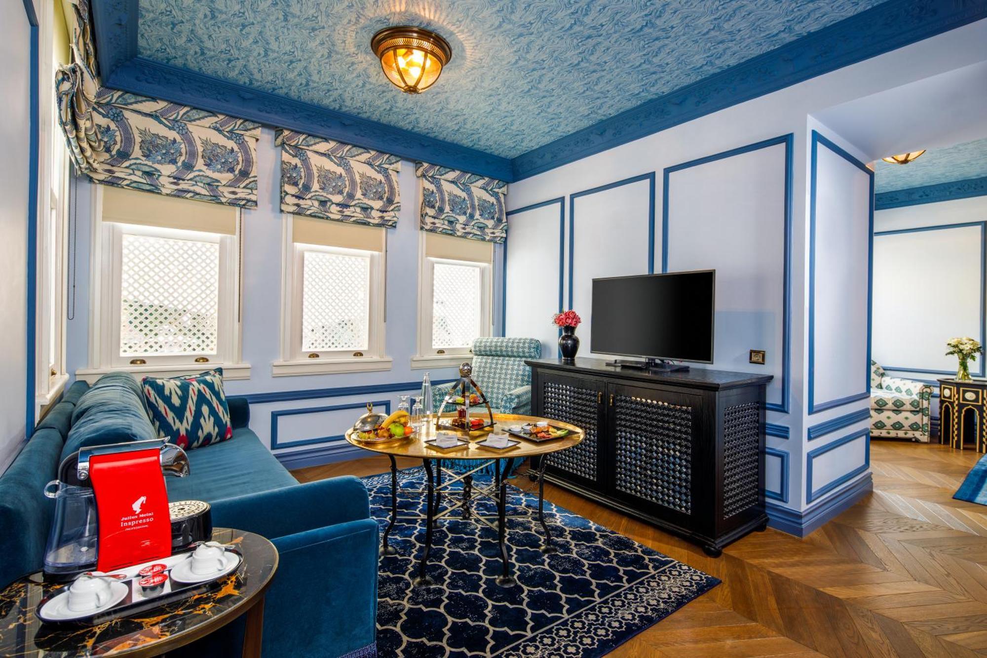 Hotel Hagia Sofia Mansions Istanbul, Curio Collection By Hilton Istanbul