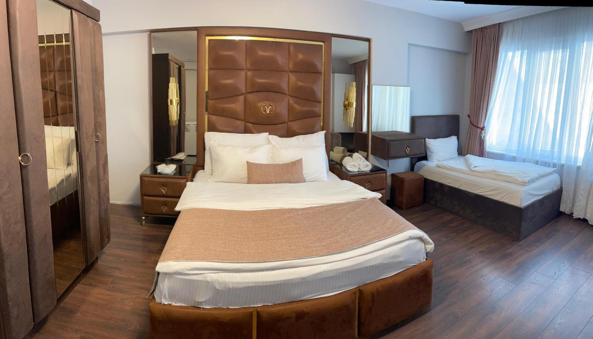 Aparthotel Aymira