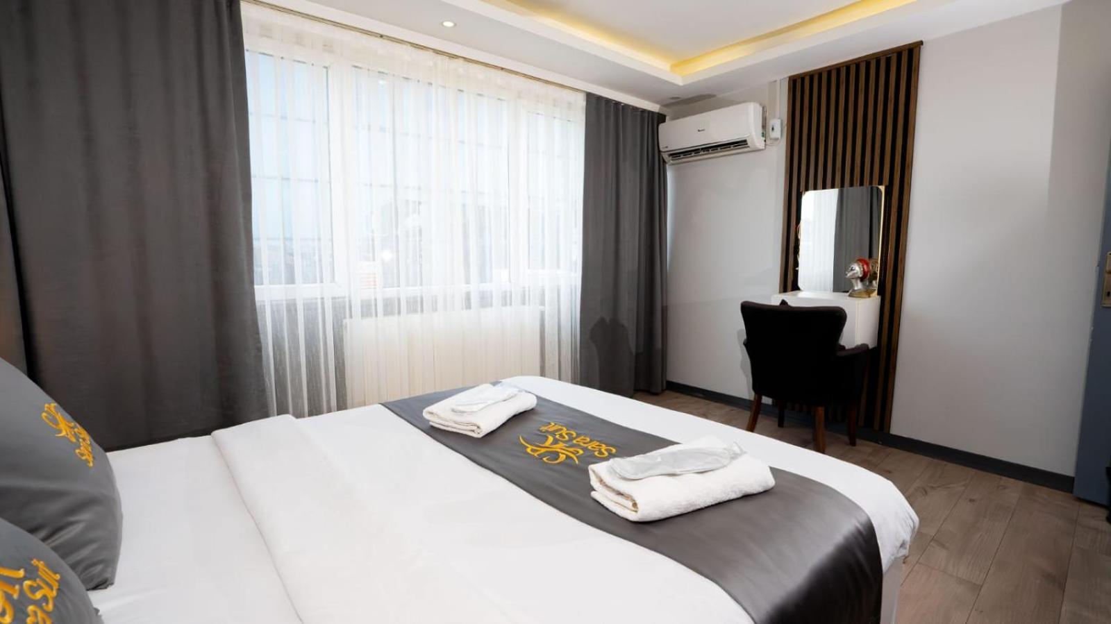 Aparthotel Sara Suit