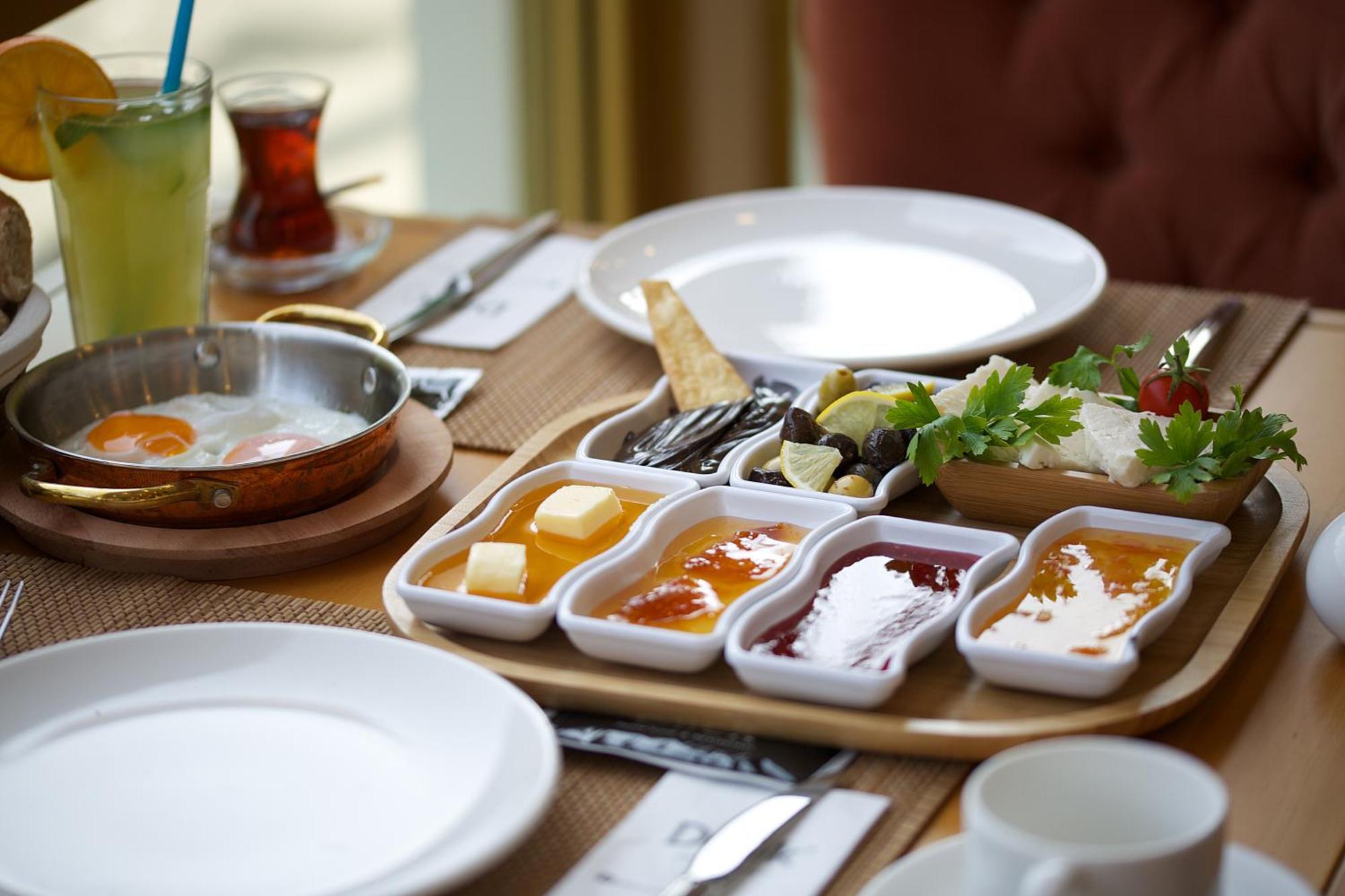 Emirhan Palace Hotel