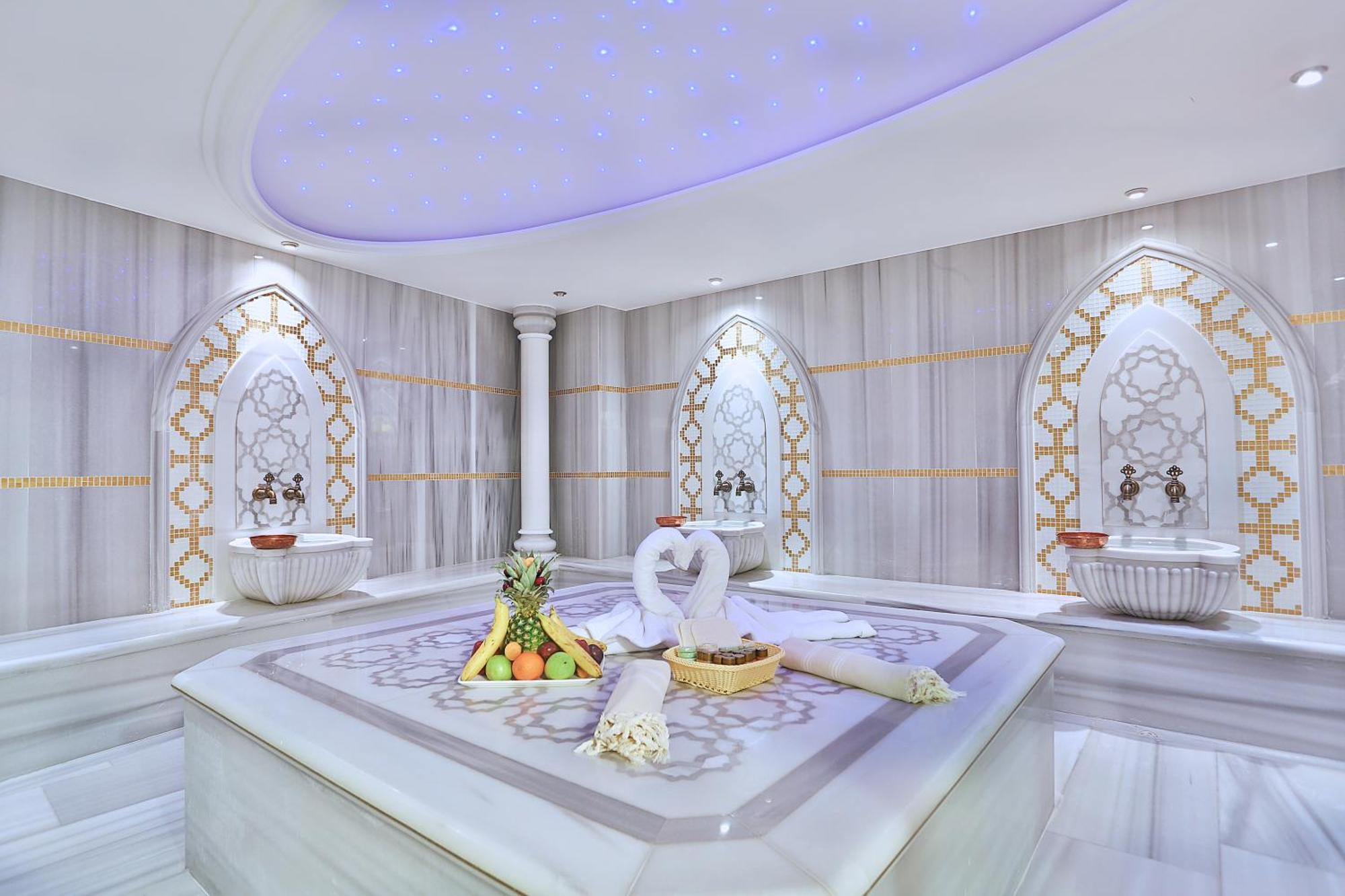 Emirhan Palace Hotel *
