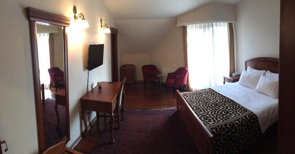 Bed & Breakfast Florya Konagi 2*