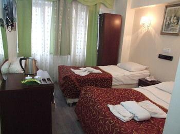 Artemis Old Hotel