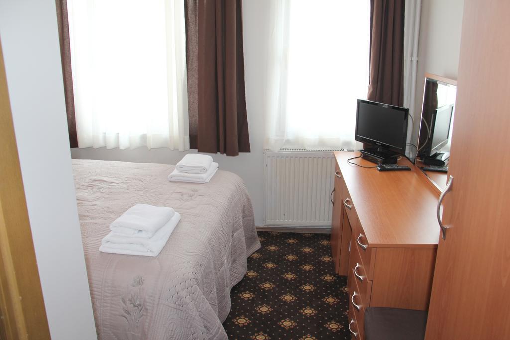 Akdeniz Otel İstanbul