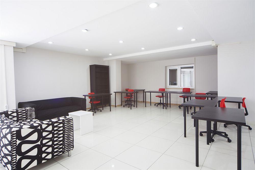 Nil Academic Hotel