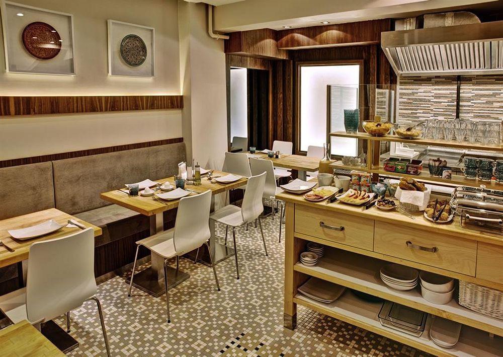 Elanaz Hotel 3*