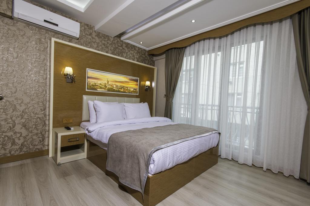Hotel Mars