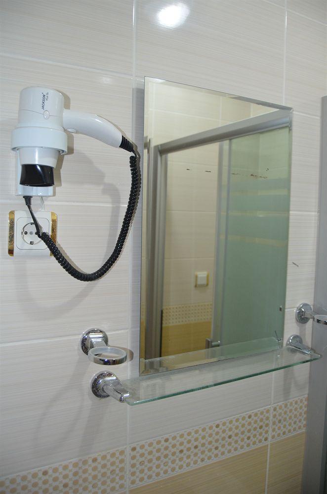 Hotel Sirkeci Emek 2*