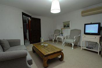 Cheya Rumelihisari Apartment