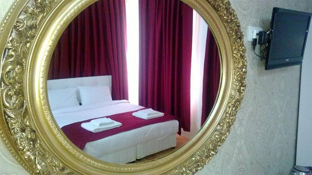 Hotel Old Family
