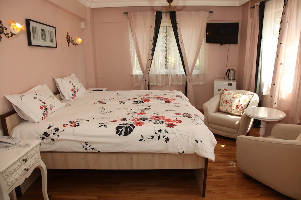 Oda ve Kahvaltı Yesim Suites