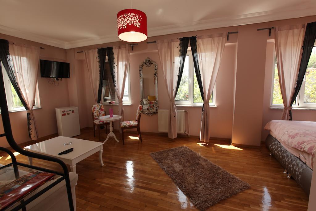 Yesim Suites 3*