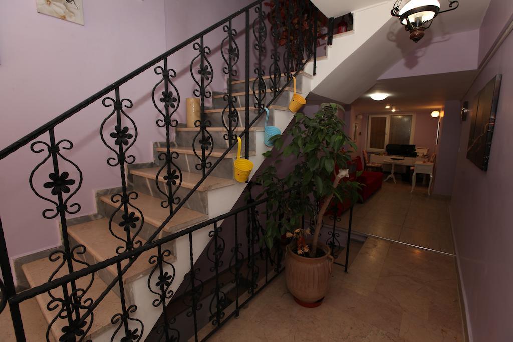 Oda ve Kahvaltı Yesim Suites