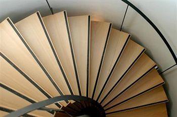 I'zaz Lofts