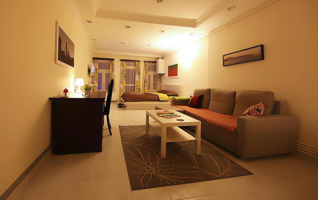 Kentish Studio Istanbul