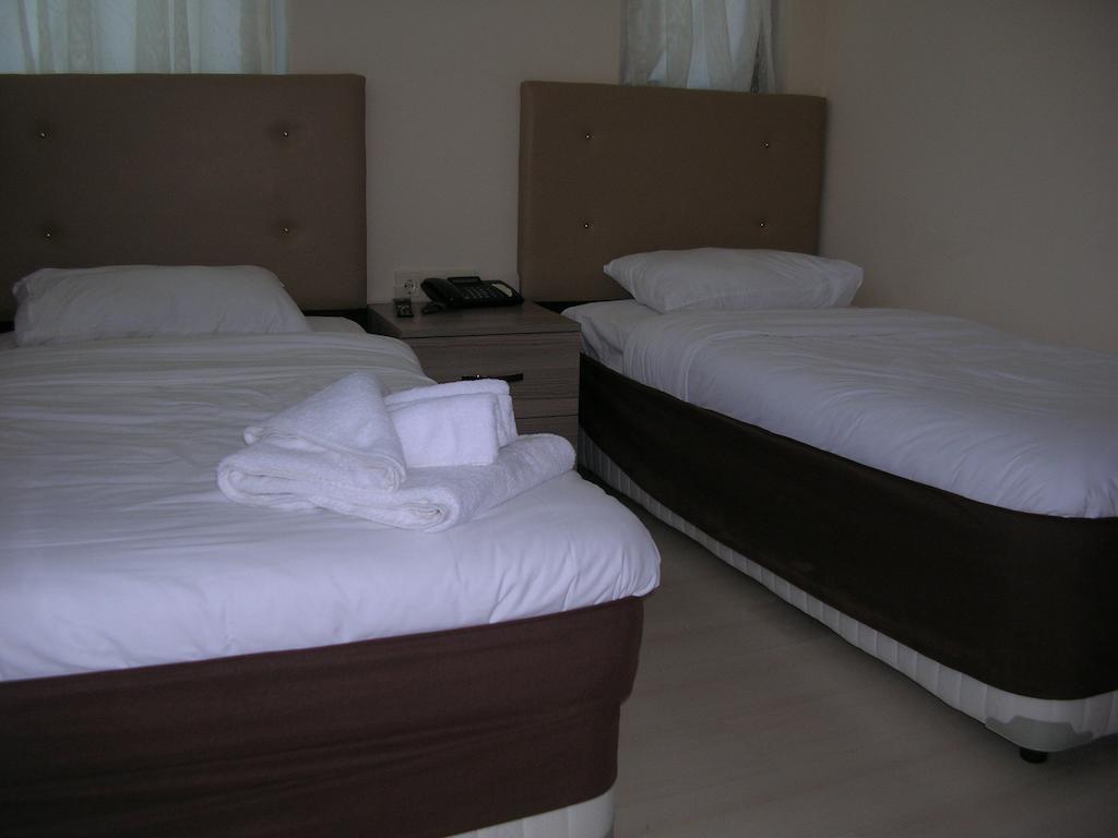 Hotel Nil Academic 2*