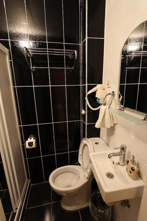 Hotel Nicoleport 3*