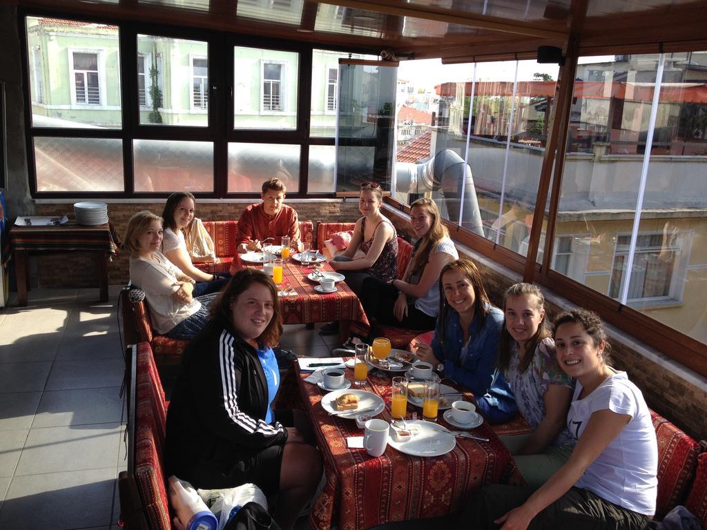 Hostel Old City *