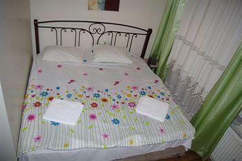Akdeniz Otel 3*