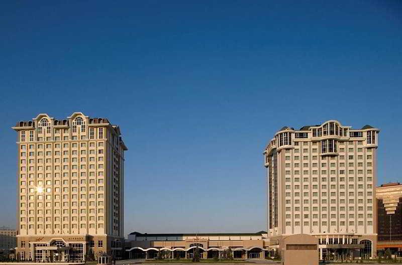 Otel Wow Airport