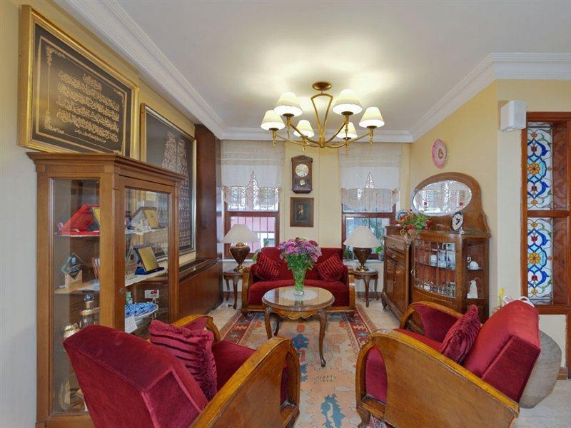 Arena - Special Class Hotel