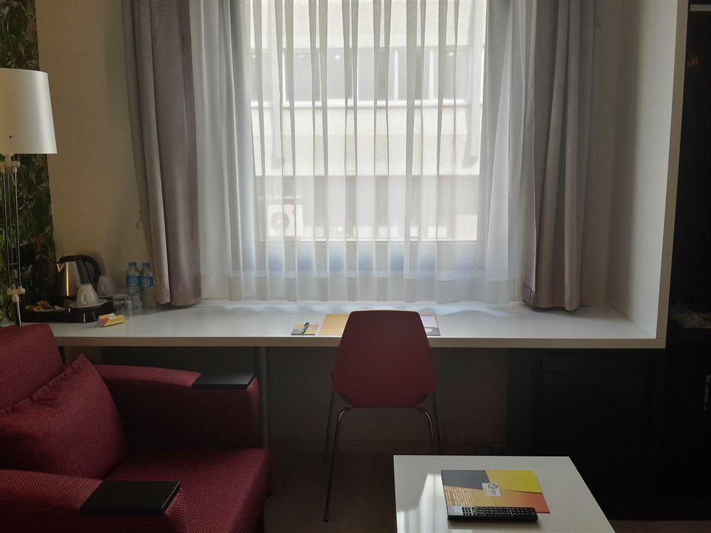 Tempo Airport Hotel