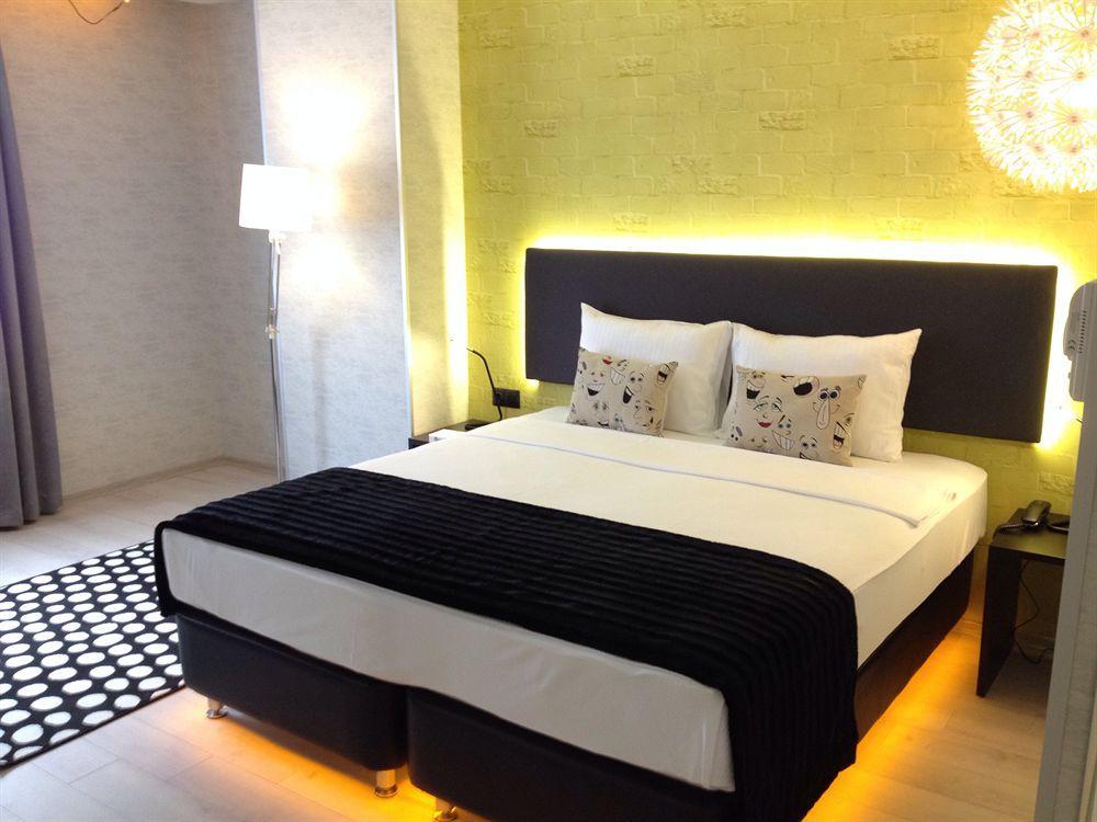 Tempo Airport Hotel